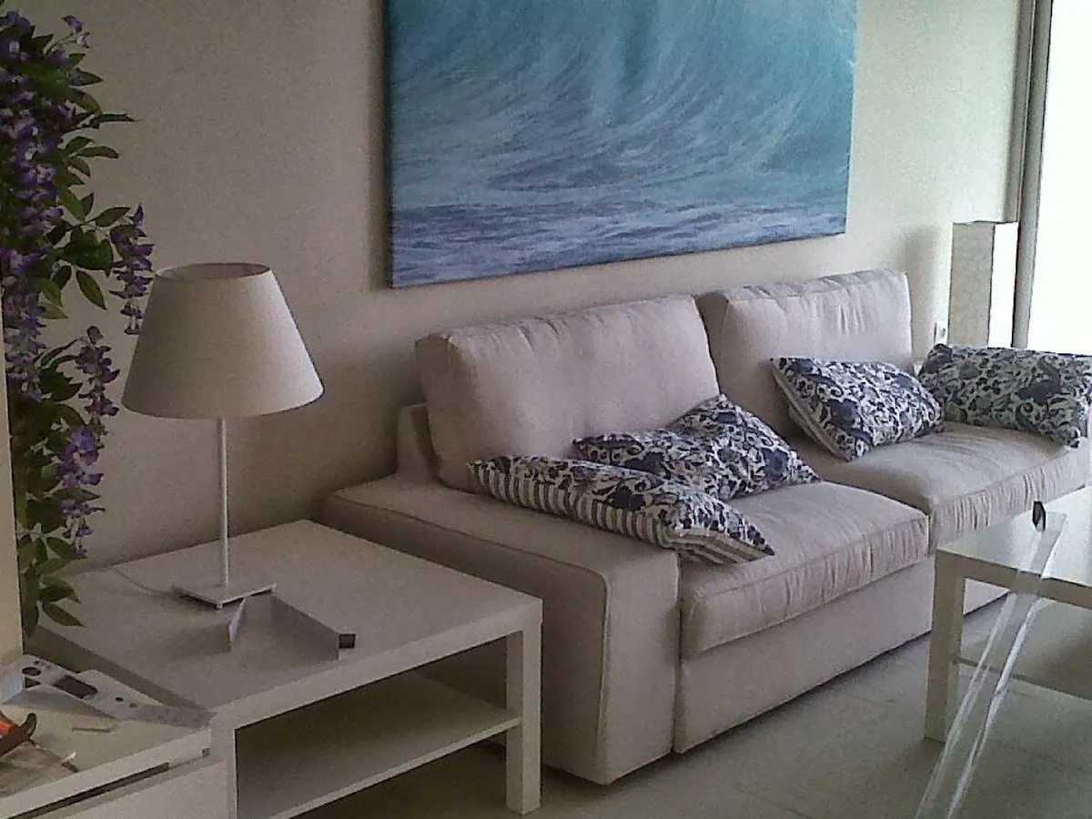 Martina Apartamentos Zahara de los Atunes 0*,  İspanya