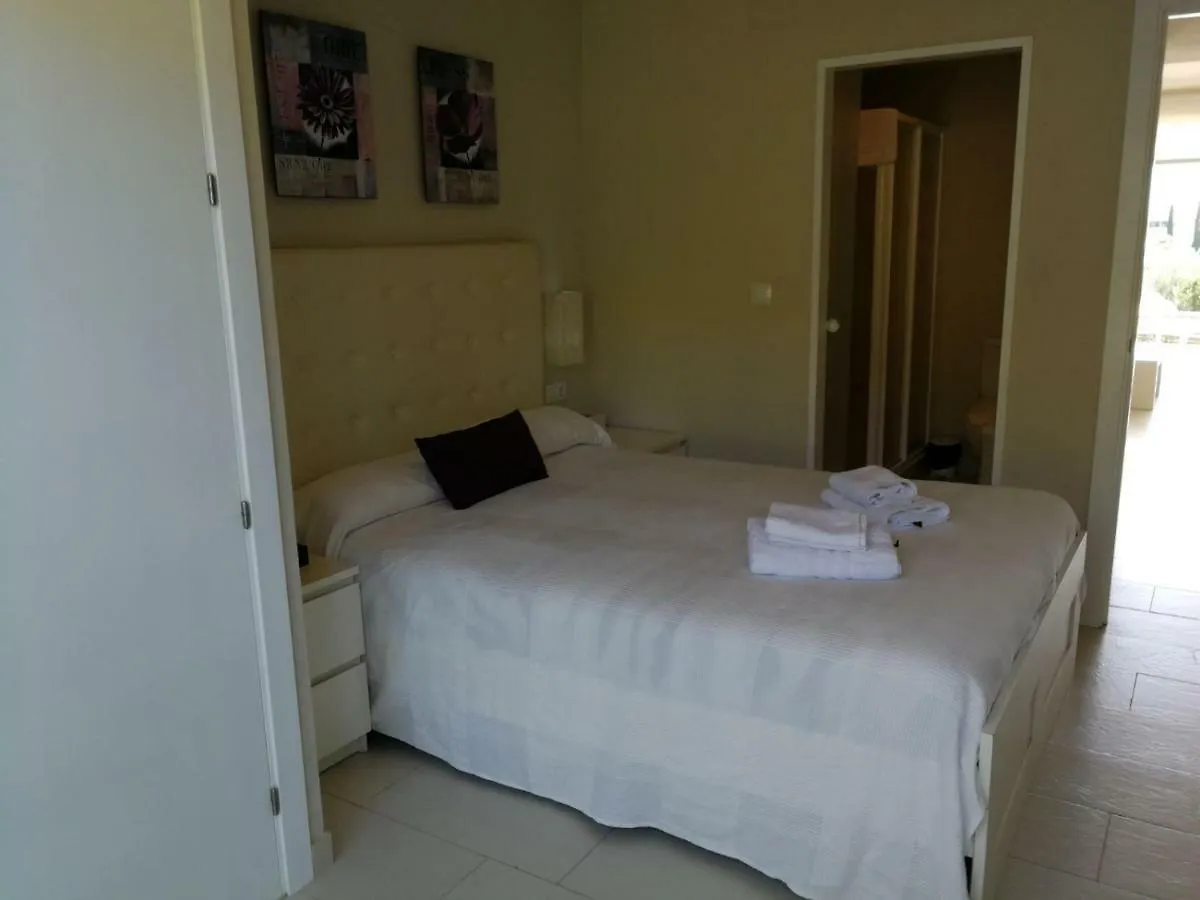 Martina Apartamentos Zahara de los Atunes